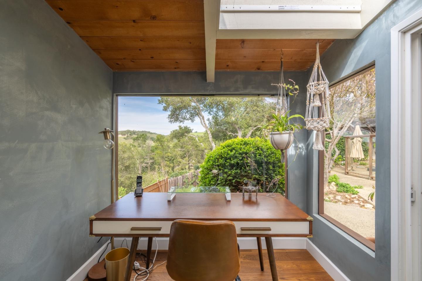 Detail Gallery Image 17 of 30 For 25390 Tierra Grande Dr, Carmel Valley,  CA 93923 - 3 Beds | 2/1 Baths