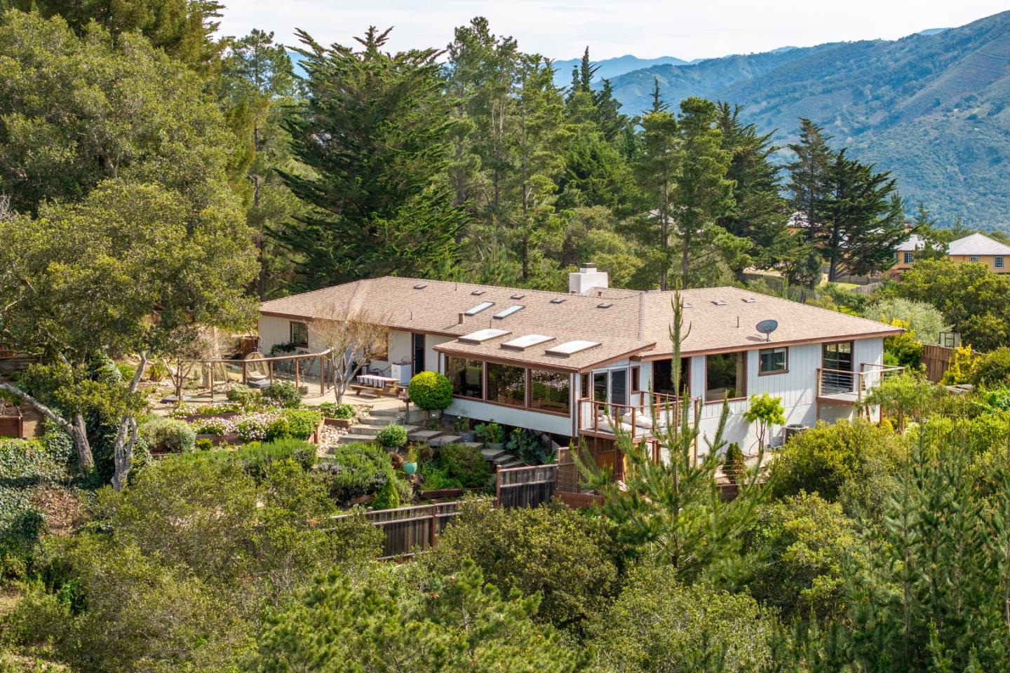 Detail Gallery Image 26 of 30 For 25390 Tierra Grande Dr, Carmel Valley,  CA 93923 - 3 Beds | 2/1 Baths