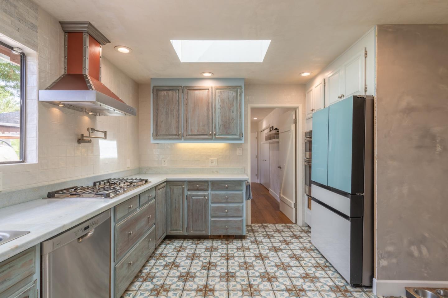 Detail Gallery Image 9 of 30 For 25390 Tierra Grande Dr, Carmel Valley,  CA 93923 - 3 Beds | 2/1 Baths