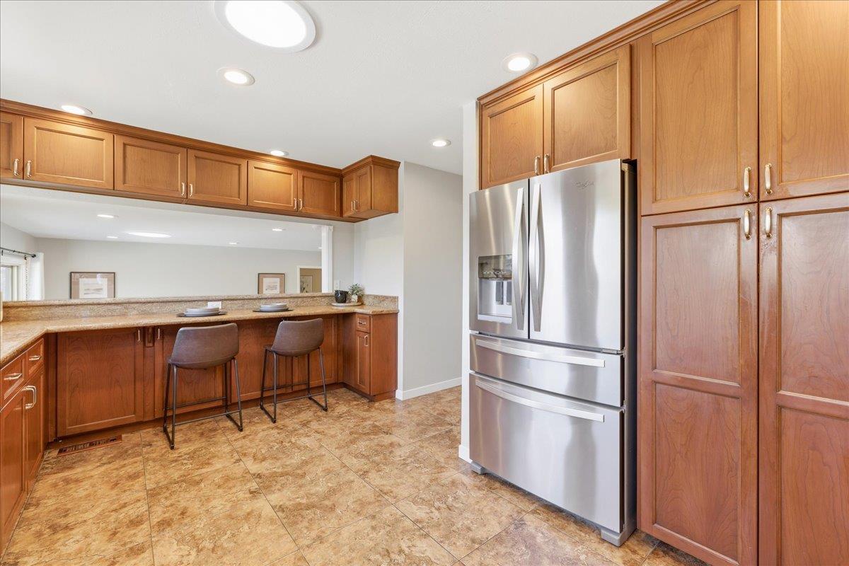 Detail Gallery Image 12 of 55 For 6644 Mount Hope Dr, San Jose,  CA 95120 - 4 Beds | 3 Baths