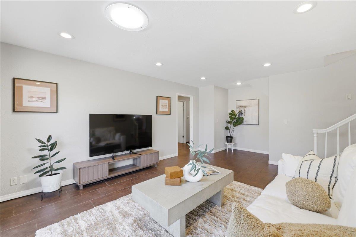 Detail Gallery Image 17 of 55 For 6644 Mount Hope Dr, San Jose,  CA 95120 - 4 Beds | 3 Baths