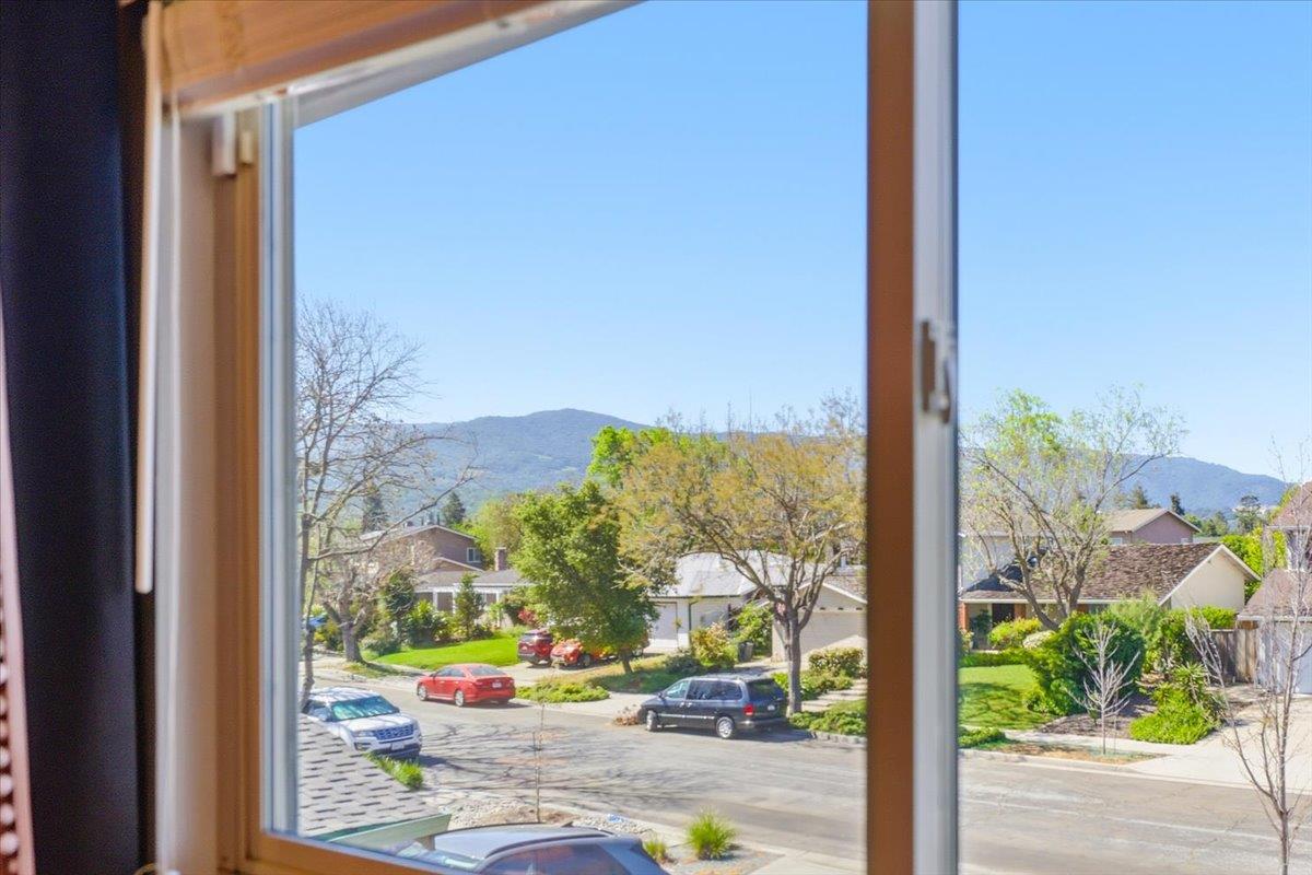 Detail Gallery Image 28 of 55 For 6644 Mount Hope Dr, San Jose,  CA 95120 - 4 Beds | 3 Baths