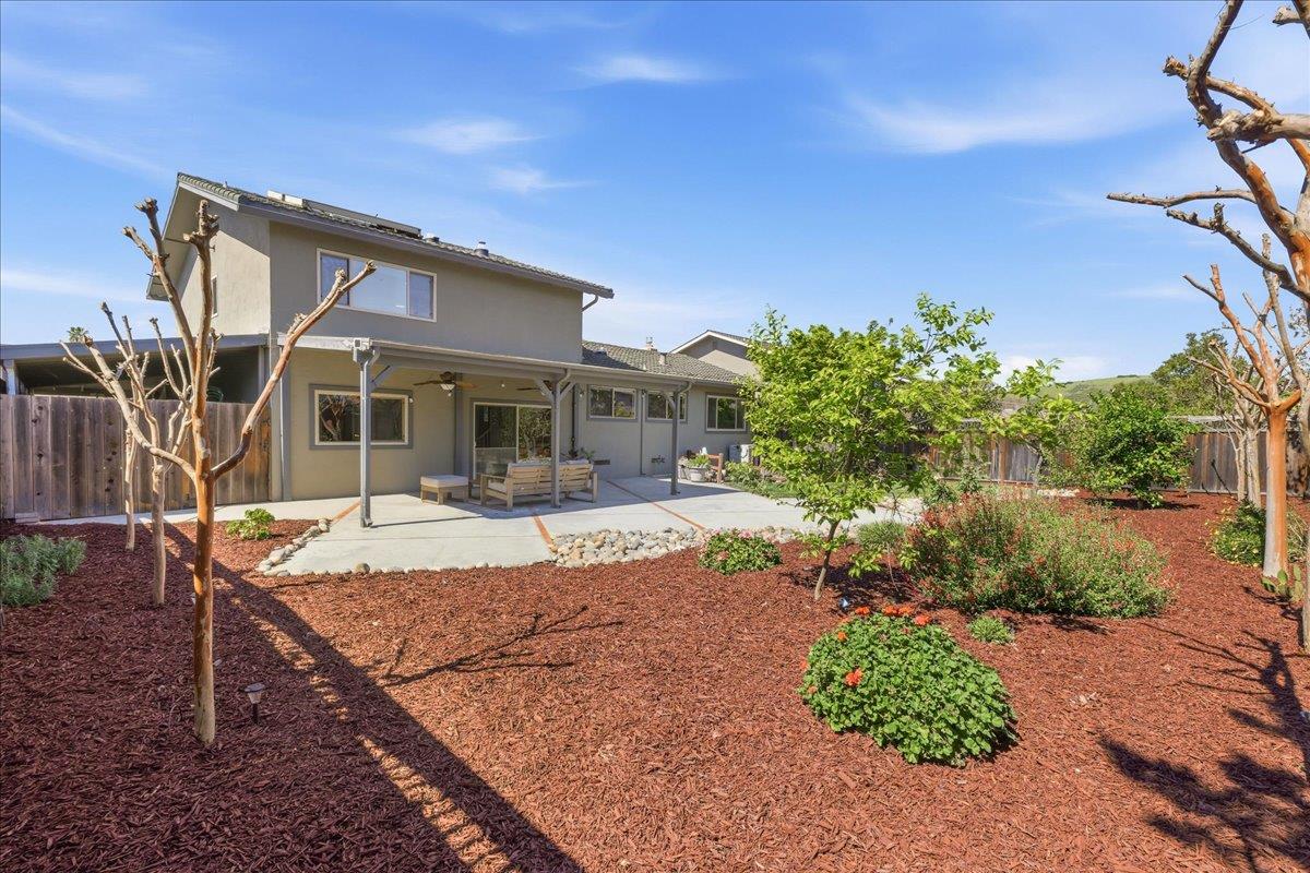 Detail Gallery Image 39 of 55 For 6644 Mount Hope Dr, San Jose,  CA 95120 - 4 Beds | 3 Baths