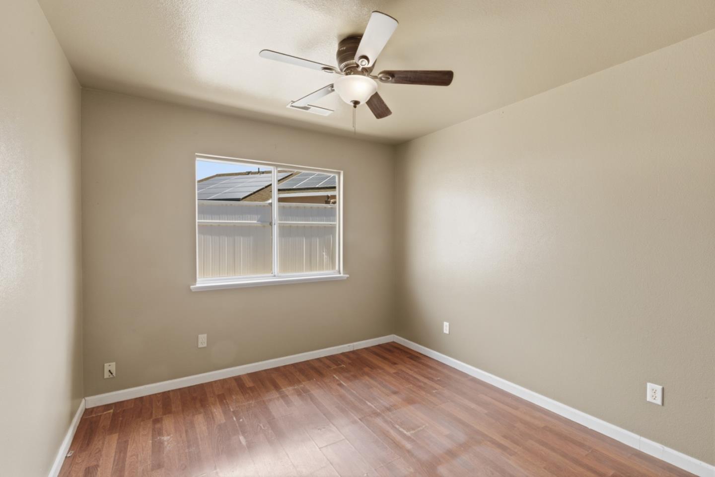 Detail Gallery Image 10 of 17 For 449 Sage Ct, Soledad,  CA 93960 - 4 Beds | 2 Baths