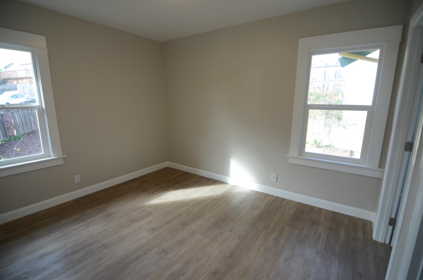 Detail Gallery Image 12 of 53 For 601 Walnut Ave, South San Francisco,  CA 94080 - 6 Beds | 4 Baths