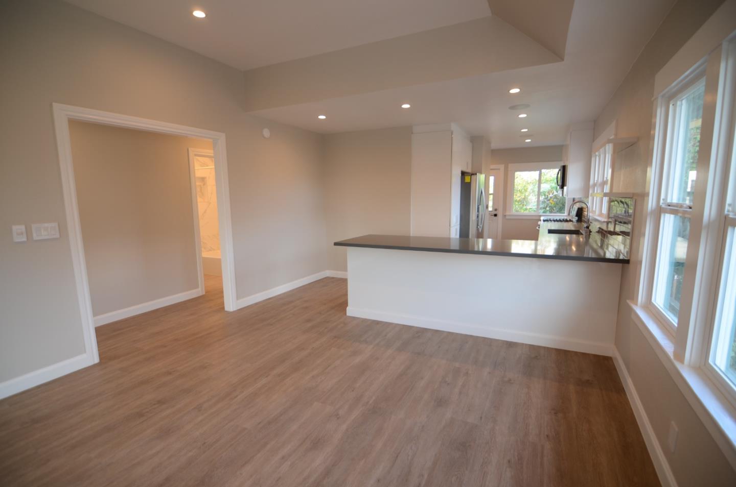 Detail Gallery Image 17 of 53 For 601 Walnut Ave, South San Francisco,  CA 94080 - 6 Beds | 4 Baths