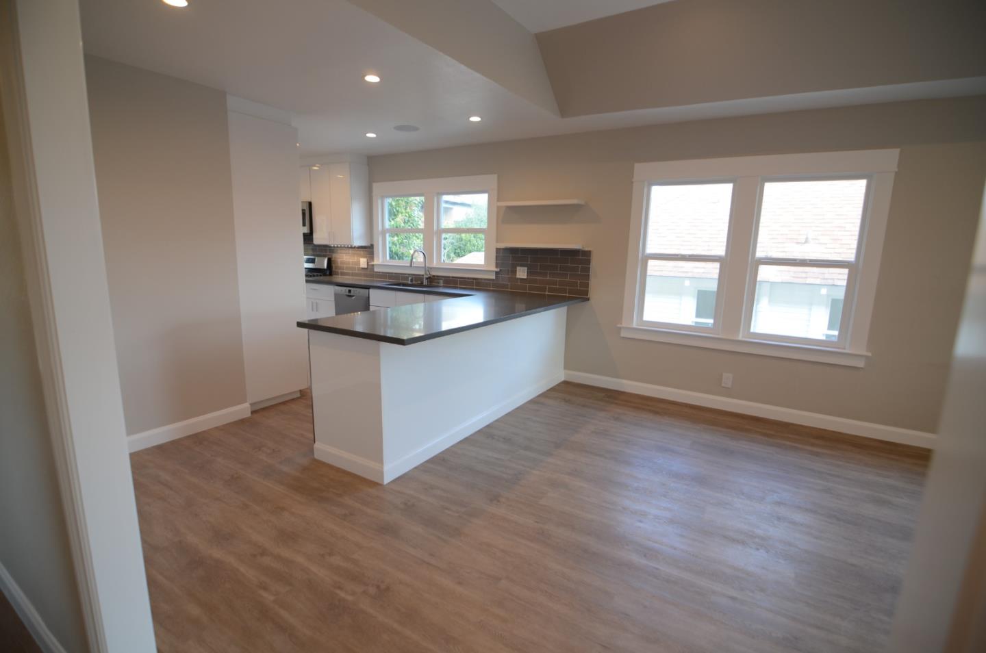 Detail Gallery Image 8 of 53 For 601 Walnut Ave, South San Francisco,  CA 94080 - 6 Beds | 4 Baths