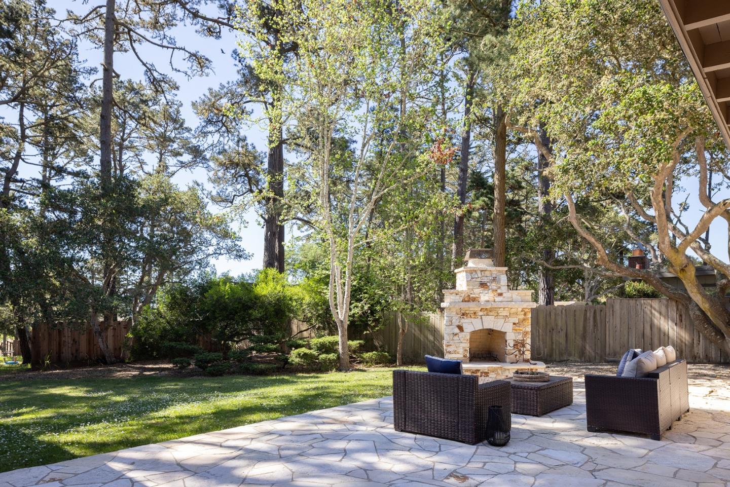 Detail Gallery Image 20 of 24 For 1318 Chamisal Way, Pebble Beach,  CA 93953 - 3 Beds | 2 Baths