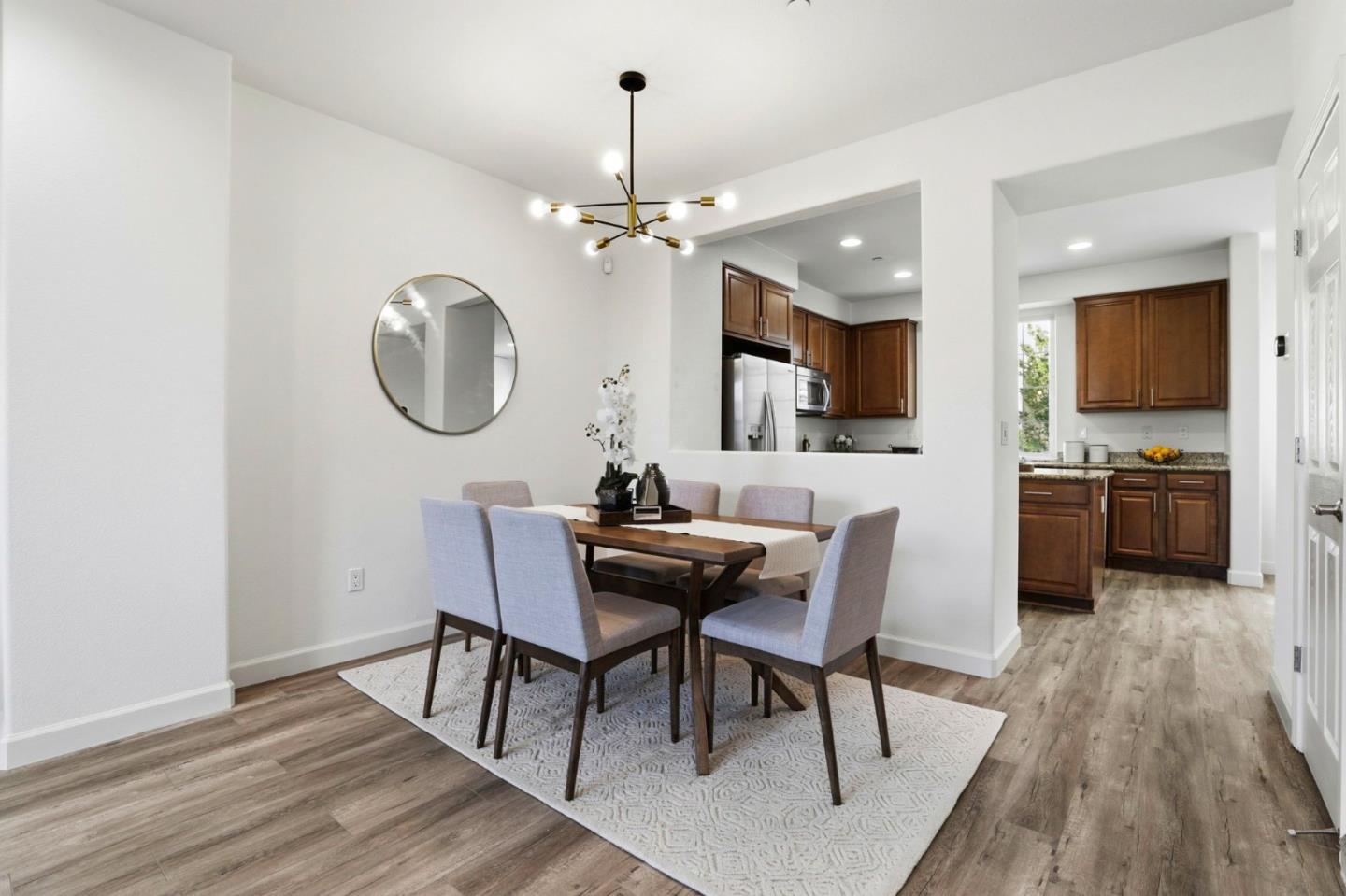 Detail Gallery Image 10 of 41 For 500 Alvarez Cmn, Milpitas,  CA 95035 - 3 Beds | 2 Baths