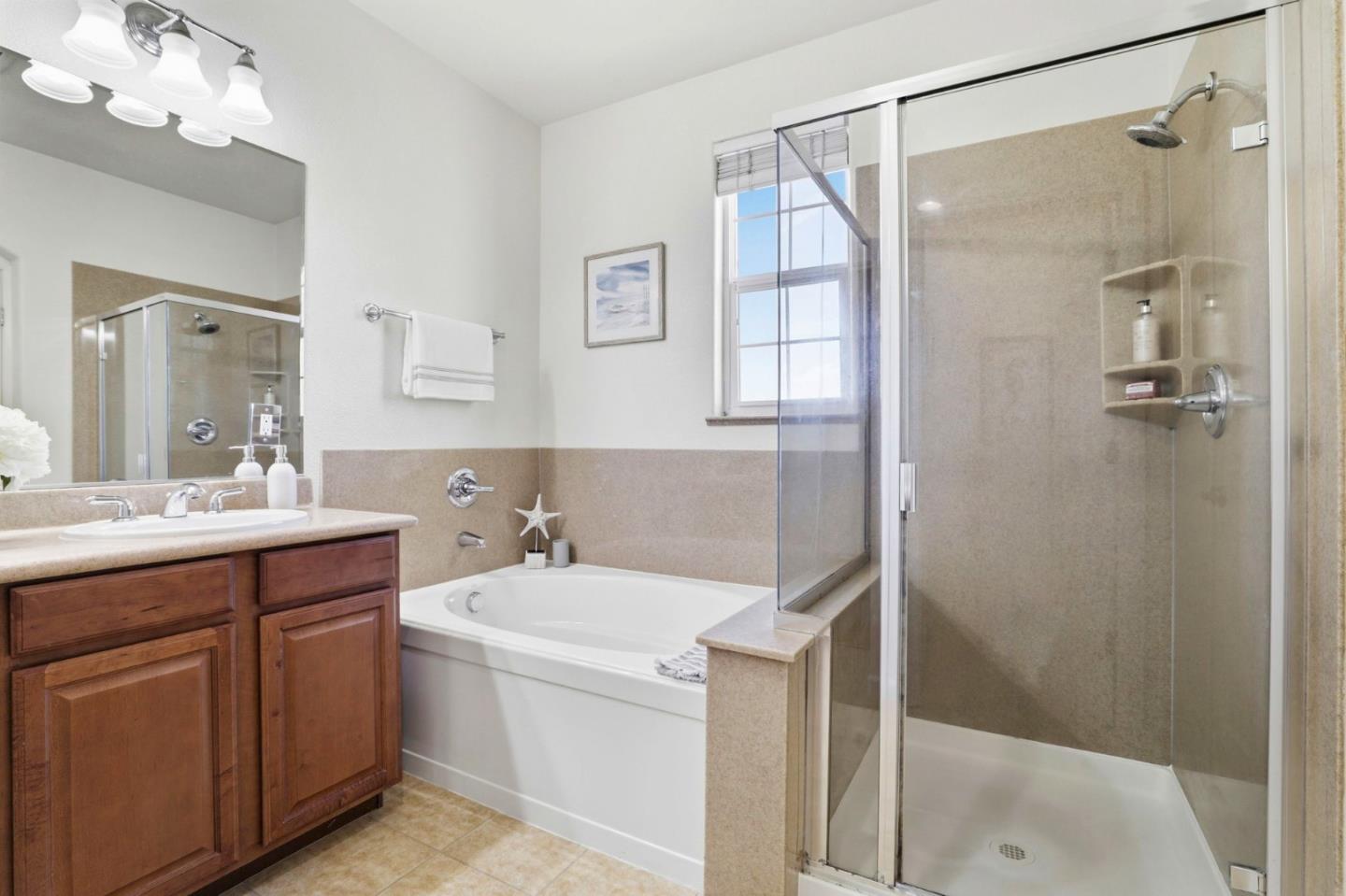 Detail Gallery Image 22 of 41 For 500 Alvarez Cmn, Milpitas,  CA 95035 - 3 Beds | 2 Baths