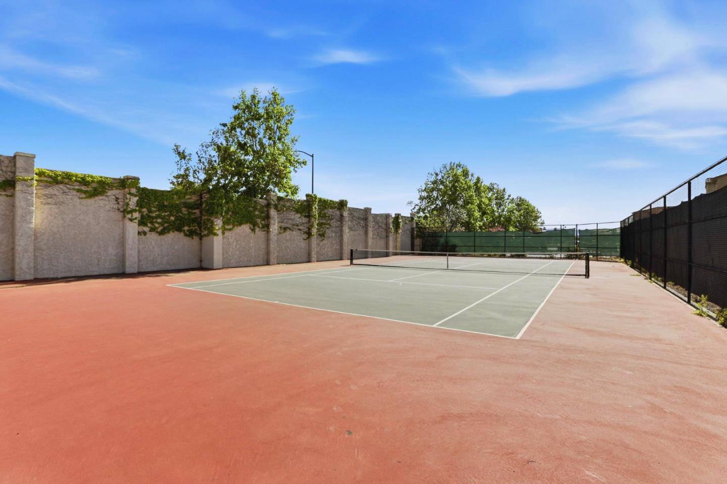 Detail Gallery Image 29 of 41 For 500 Alvarez Cmn, Milpitas,  CA 95035 - 3 Beds | 2 Baths