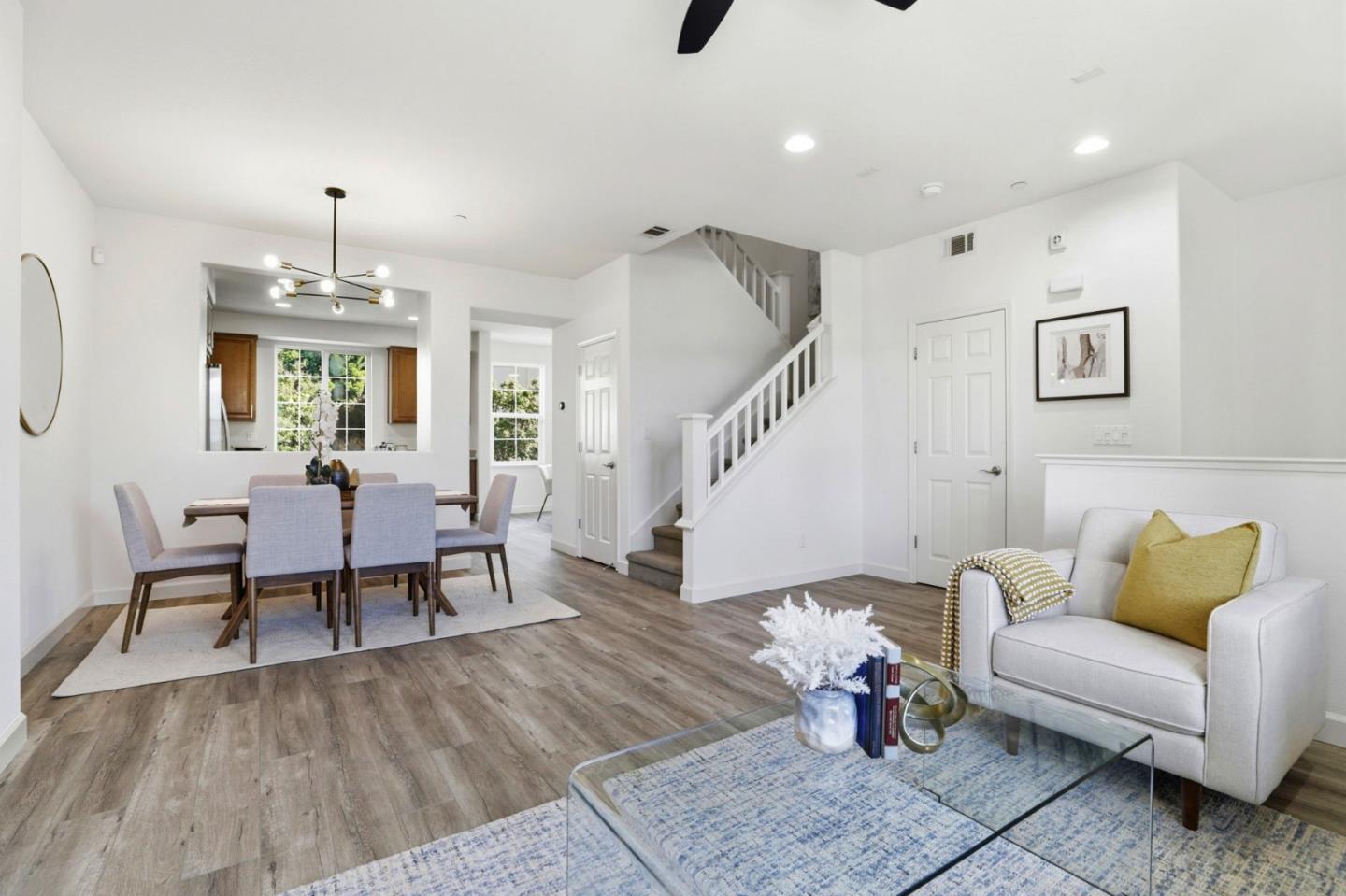 Detail Gallery Image 3 of 41 For 500 Alvarez Cmn, Milpitas,  CA 95035 - 3 Beds | 2 Baths