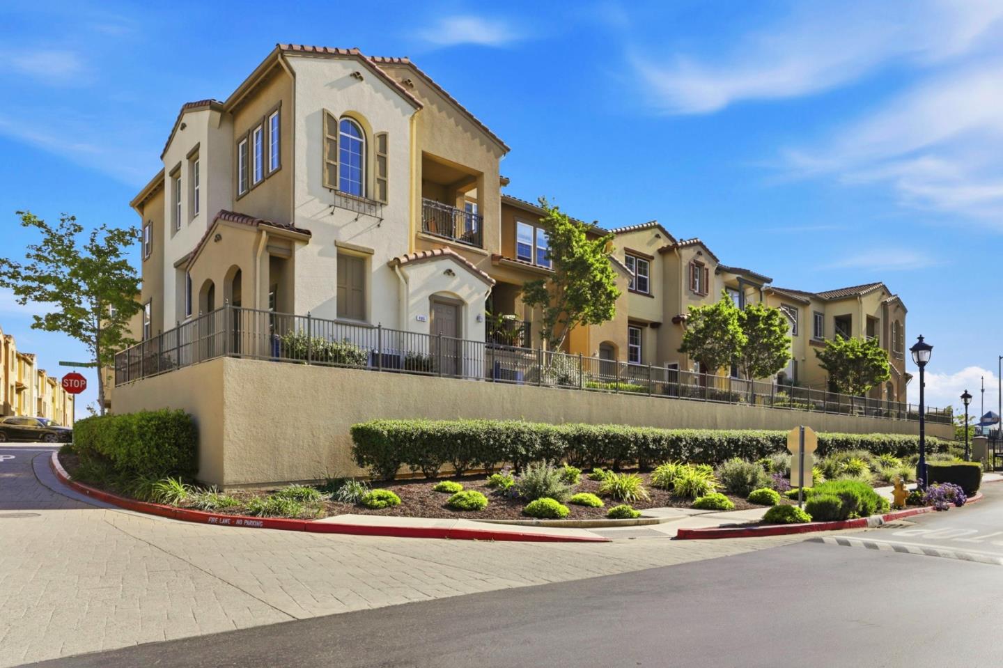 Detail Gallery Image 33 of 41 For 500 Alvarez Cmn, Milpitas,  CA 95035 - 3 Beds | 2 Baths