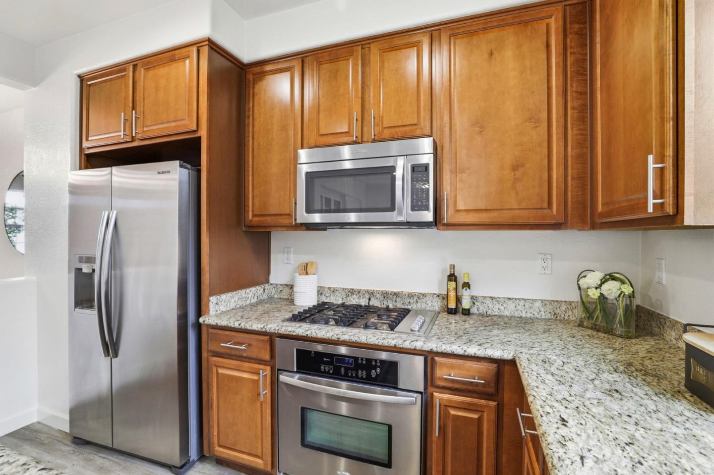 Detail Gallery Image 6 of 41 For 500 Alvarez Cmn, Milpitas,  CA 95035 - 3 Beds | 2 Baths