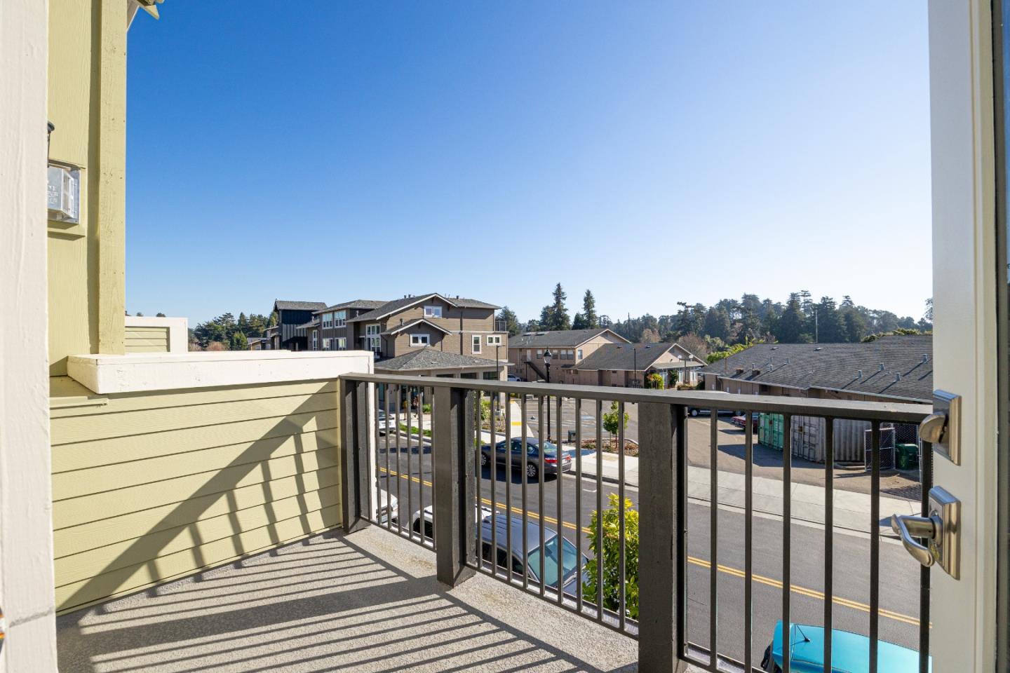 Detail Gallery Image 22 of 30 For 131 Aptos Village #4,  Aptos,  CA 95003 - 2 Beds | 2/1 Baths