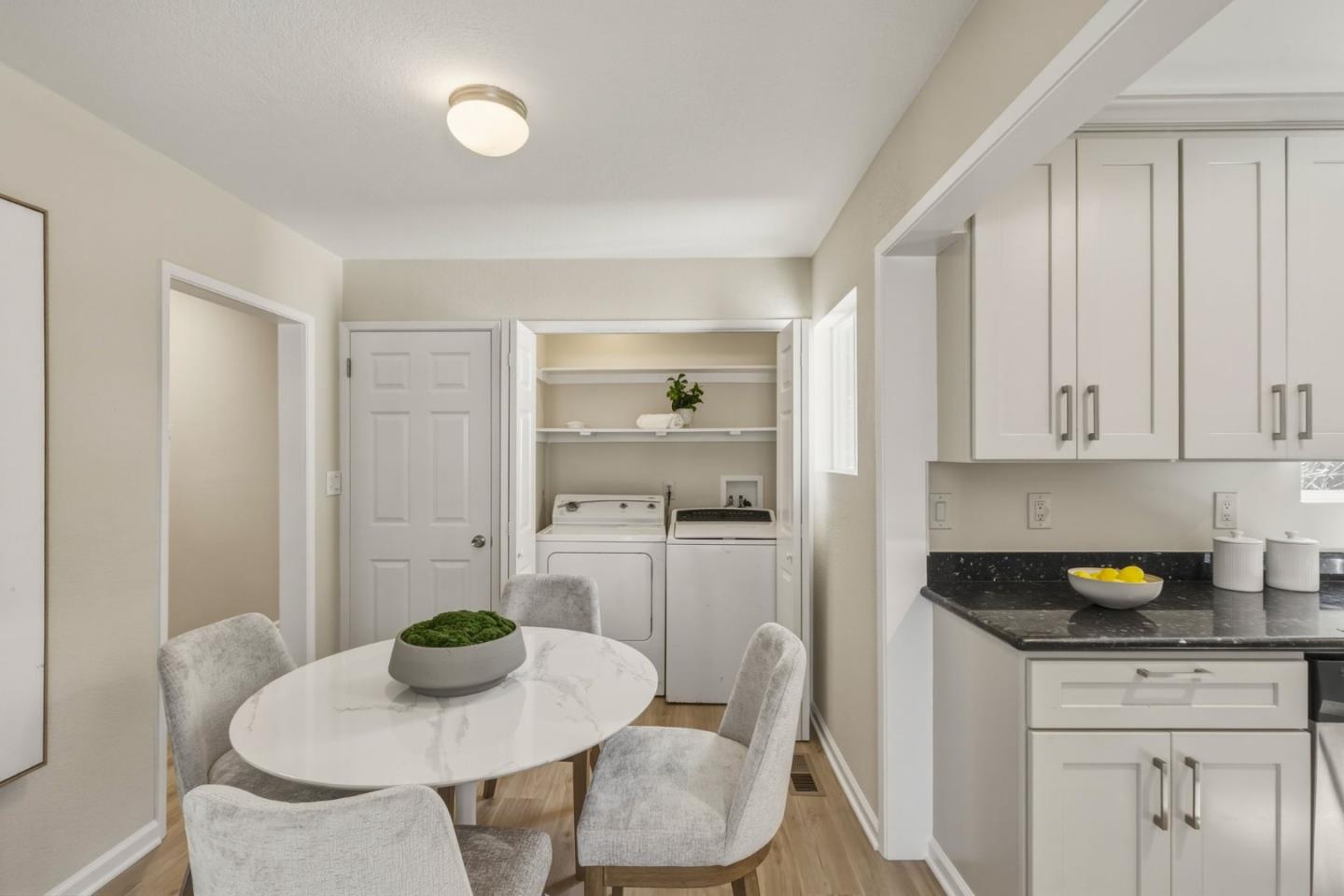 Detail Gallery Image 10 of 32 For 470 Bell St, East Palo Alto,  CA 94303 - 3 Beds | 2 Baths