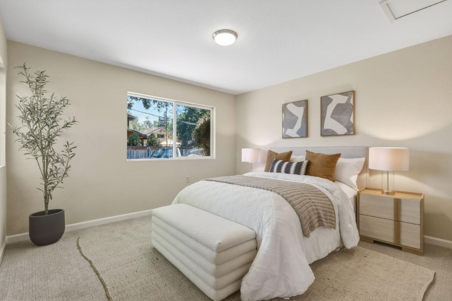 Detail Gallery Image 14 of 32 For 470 Bell St, East Palo Alto,  CA 94303 - 3 Beds | 2 Baths