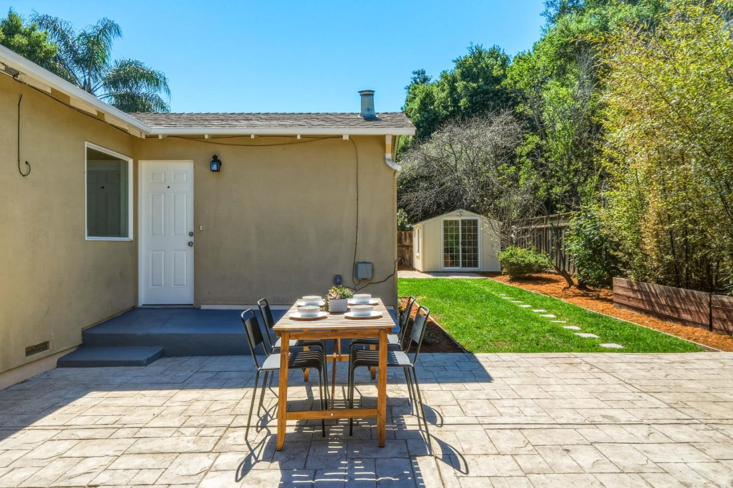 Detail Gallery Image 25 of 32 For 470 Bell St, East Palo Alto,  CA 94303 - 3 Beds | 2 Baths