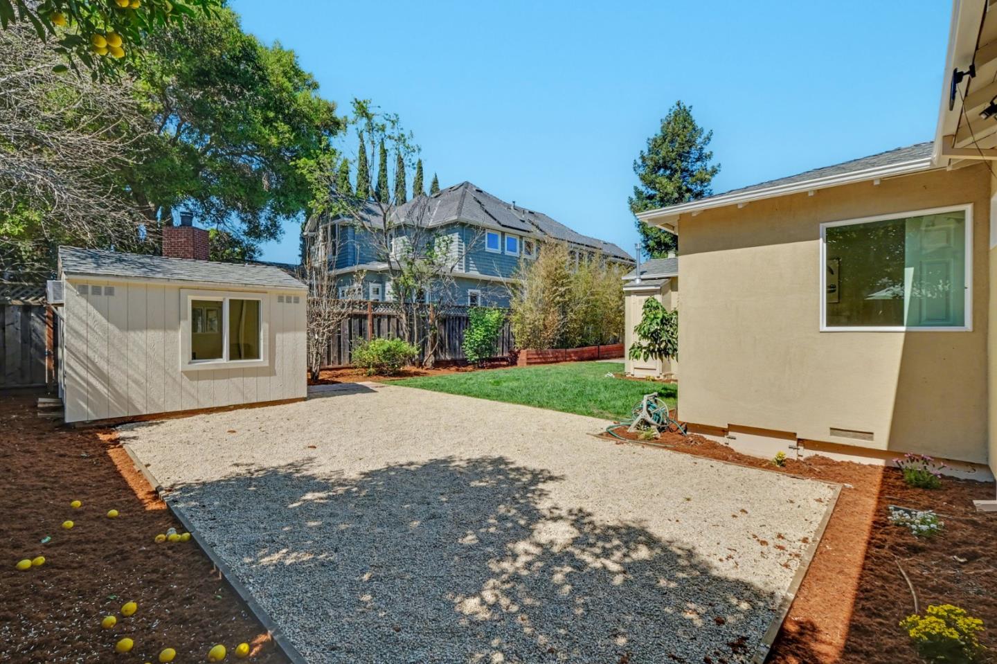 Detail Gallery Image 30 of 32 For 470 Bell St, East Palo Alto,  CA 94303 - 3 Beds | 2 Baths