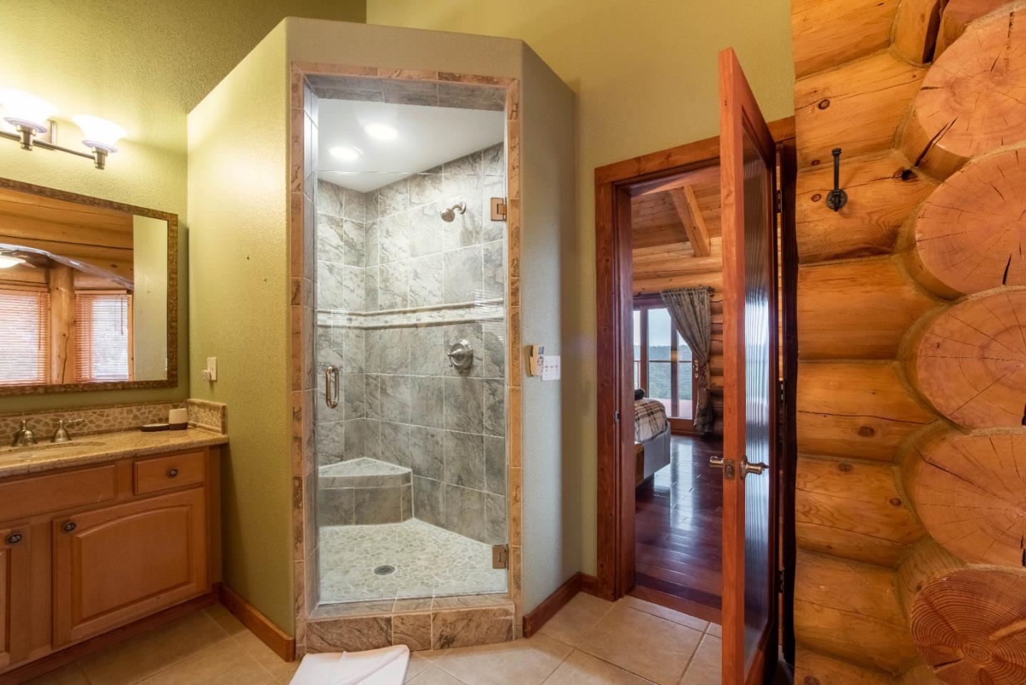 Detail Gallery Image 19 of 44 For 19860 Camino Del Aparicio, Fiddletown,  CA 95629 - 4 Beds | 3/1 Baths