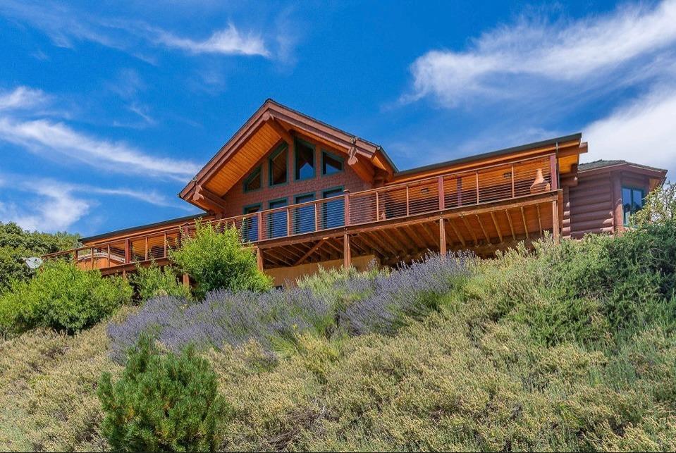 Detail Gallery Image 2 of 44 For 19860 Camino Del Aparicio, Fiddletown,  CA 95629 - 4 Beds | 3/1 Baths