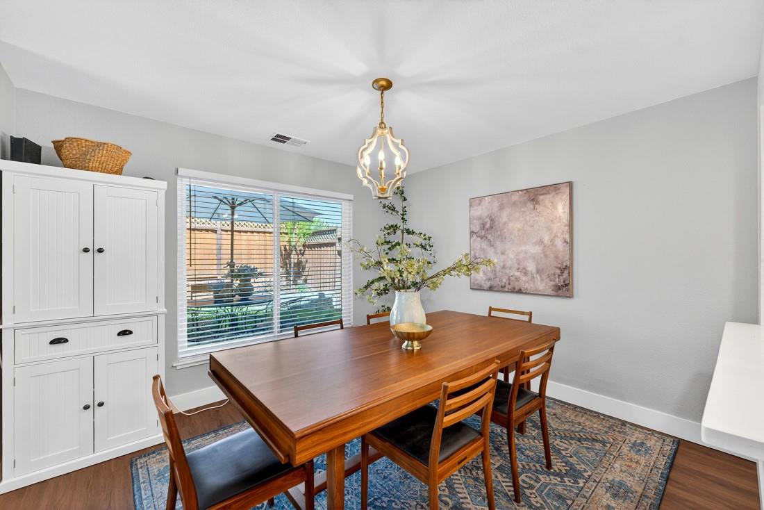 Detail Gallery Image 9 of 35 For 890 Oak Park Dr, Morgan Hill,  CA 95037 - 3 Beds | 2/1 Baths