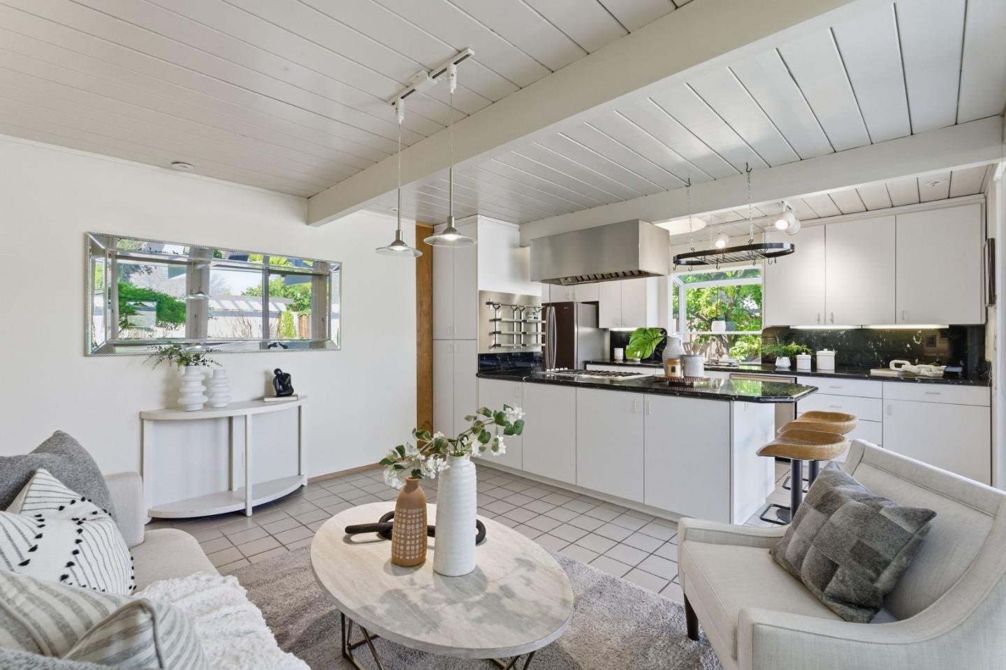 Detail Gallery Image 15 of 40 For 1137 Maraschino Dr, Sunnyvale,  CA 94087 - 4 Beds | 2 Baths