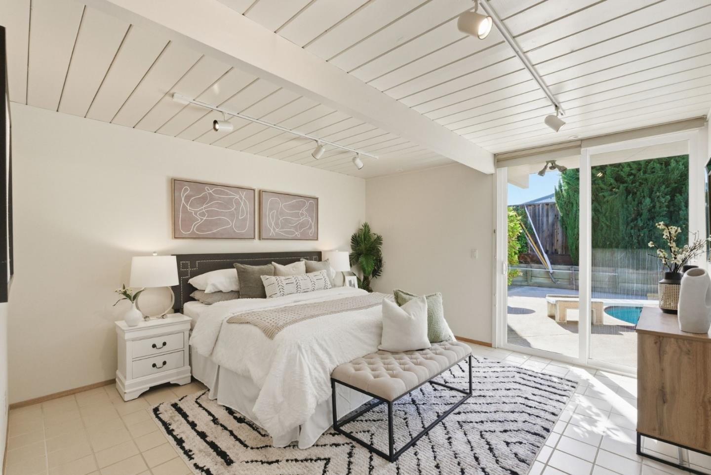 Detail Gallery Image 25 of 40 For 1137 Maraschino Dr, Sunnyvale,  CA 94087 - 4 Beds | 2 Baths