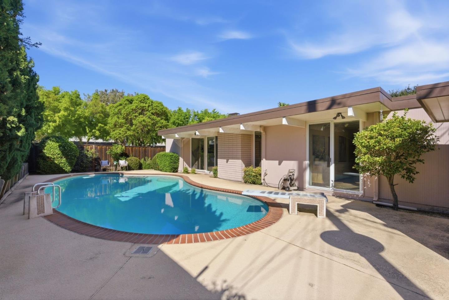 Detail Gallery Image 36 of 40 For 1137 Maraschino Dr, Sunnyvale,  CA 94087 - 4 Beds | 2 Baths