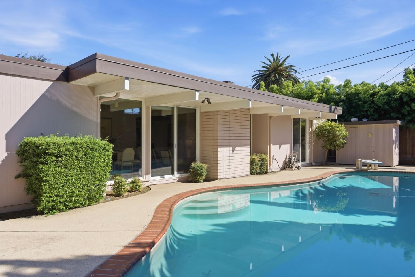 Detail Gallery Image 37 of 40 For 1137 Maraschino Dr, Sunnyvale,  CA 94087 - 4 Beds | 2 Baths