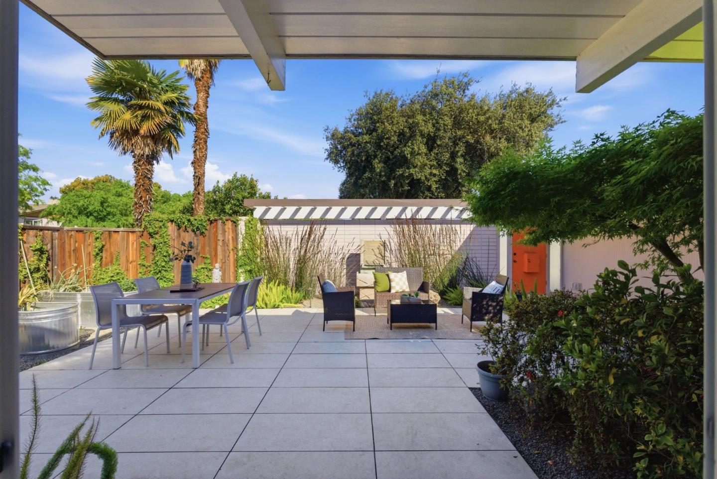 Detail Gallery Image 7 of 40 For 1137 Maraschino Dr, Sunnyvale,  CA 94087 - 4 Beds | 2 Baths