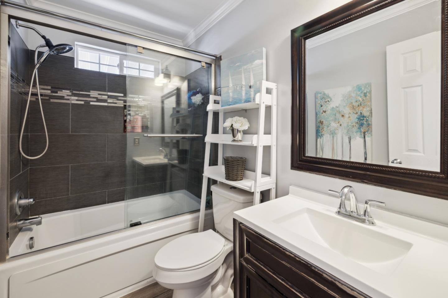 Detail Gallery Image 23 of 66 For 500 W 10th St #79,  Gilroy,  CA 95020 - 3 Beds | 2 Baths