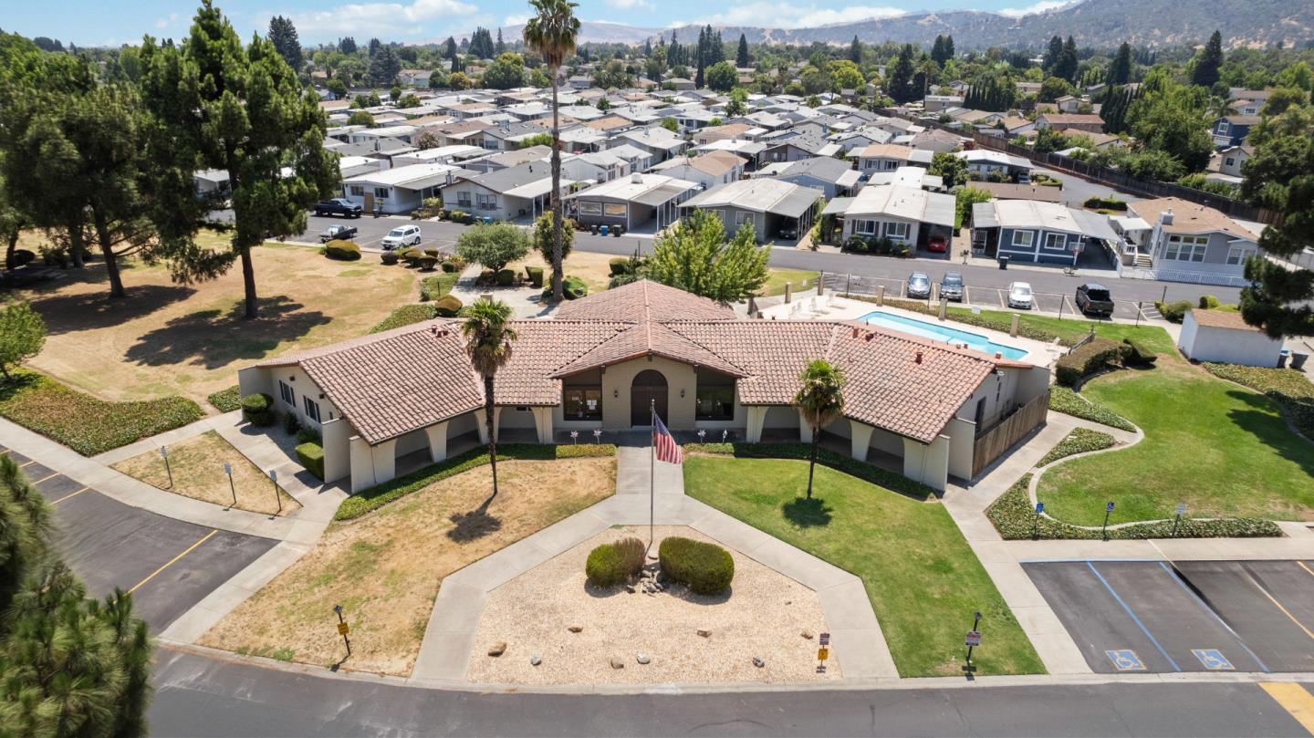 Detail Gallery Image 45 of 66 For 500 W 10th St #79,  Gilroy,  CA 95020 - 3 Beds | 2 Baths