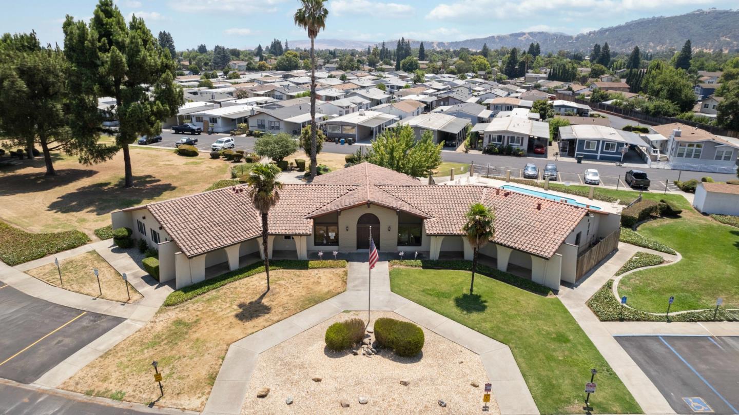 Detail Gallery Image 46 of 66 For 500 W 10th St #79,  Gilroy,  CA 95020 - 3 Beds | 2 Baths