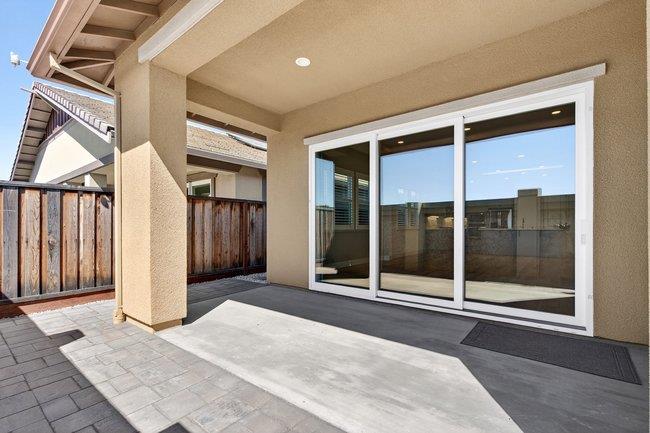 Detail Gallery Image 19 of 33 For 2080 White Oak Dr, Hollister,  CA 95023 - 2 Beds | 2 Baths