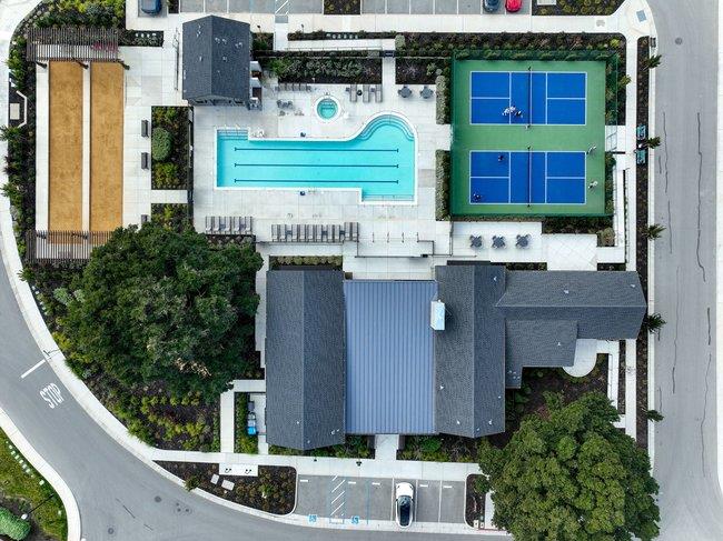 Detail Gallery Image 29 of 33 For 2080 White Oak Dr, Hollister,  CA 95023 - 2 Beds | 2 Baths