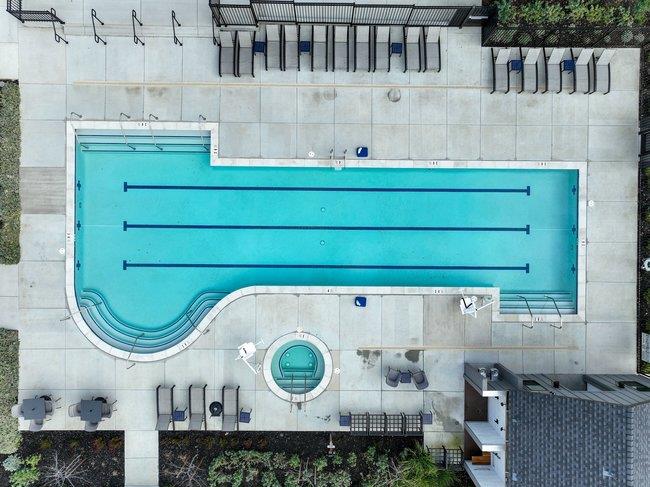 Detail Gallery Image 30 of 33 For 2080 White Oak Dr, Hollister,  CA 95023 - 2 Beds | 2 Baths