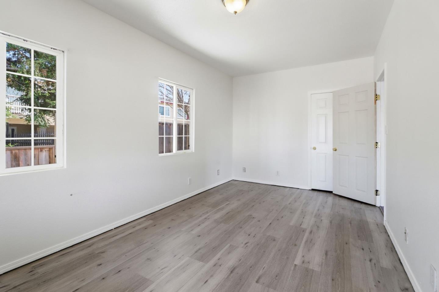 Detail Gallery Image 17 of 32 For 1560 165th, San Leandro,  CA 94578 - 2 Beds | 2 Baths