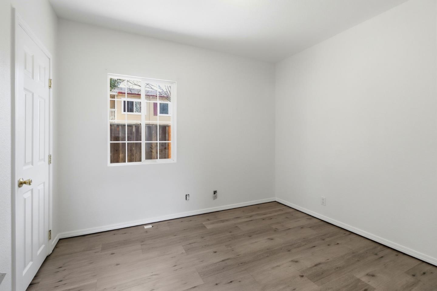 Detail Gallery Image 18 of 32 For 1560 165th, San Leandro,  CA 94578 - 2 Beds | 2 Baths