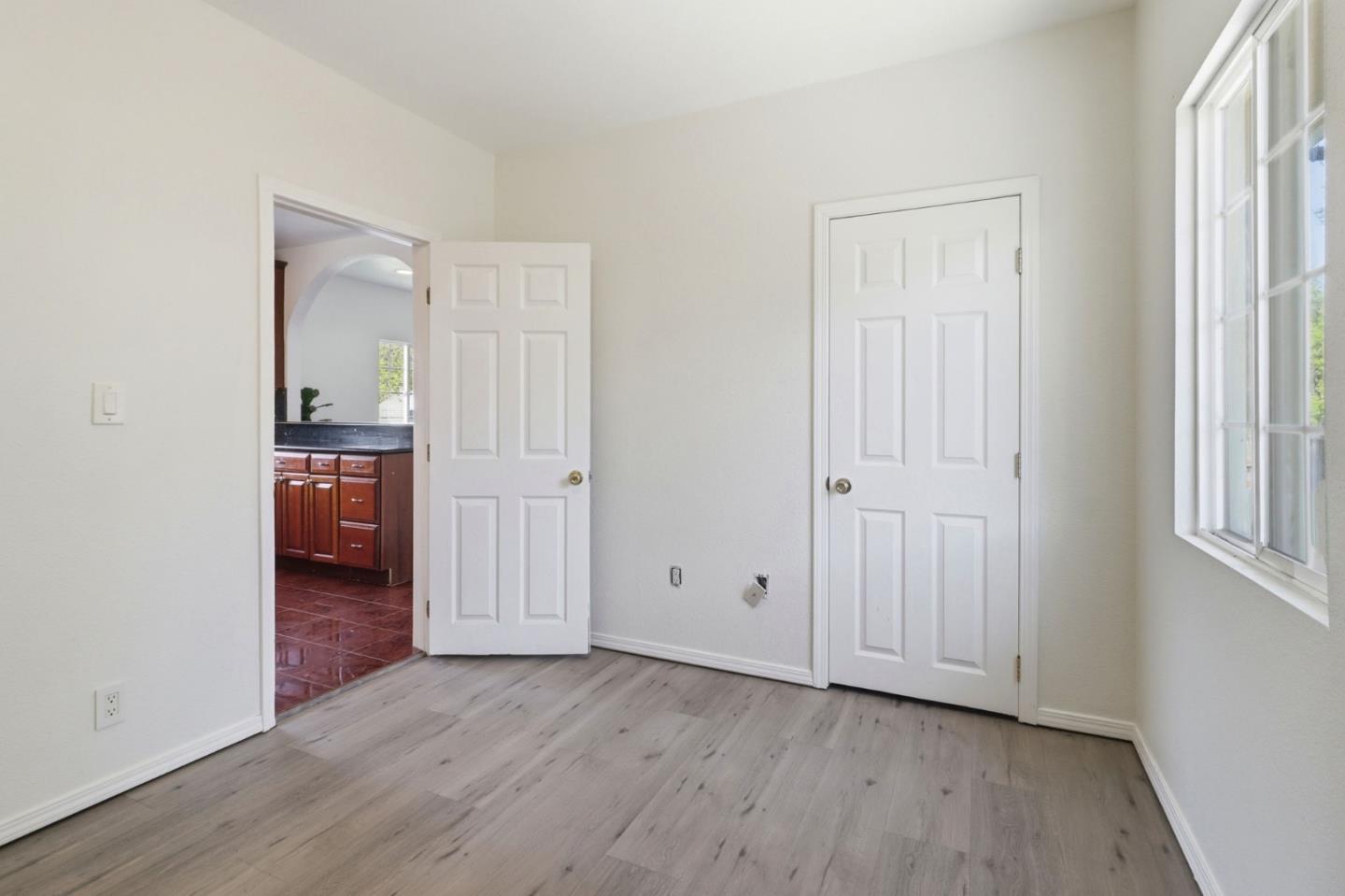 Detail Gallery Image 20 of 32 For 1560 165th, San Leandro,  CA 94578 - 2 Beds | 2 Baths