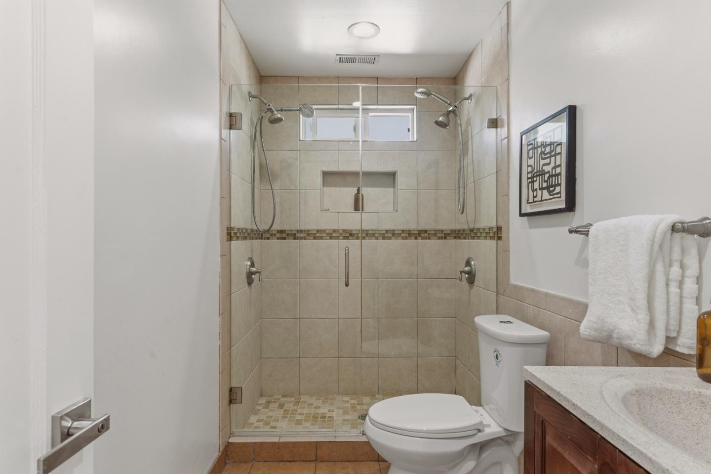 Detail Gallery Image 16 of 71 For 27 Yarnall Pl, Redwood City,  CA 94063 - 3 Beds | 1 Baths