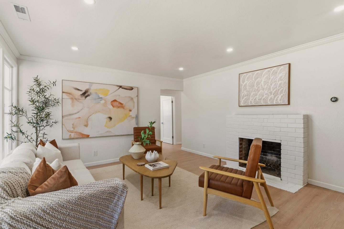 Detail Gallery Image 4 of 71 For 27 Yarnall Pl, Redwood City,  CA 94063 - 3 Beds | 1 Baths