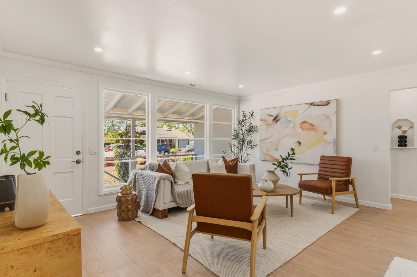 Detail Gallery Image 5 of 71 For 27 Yarnall Pl, Redwood City,  CA 94063 - 3 Beds | 1 Baths