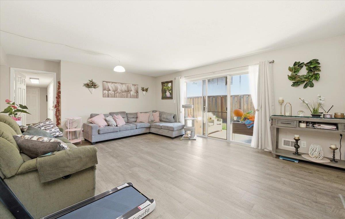 Detail Gallery Image 20 of 41 For 1106 Boynton Ave, San Jose,  CA 95117 - – Beds | – Baths