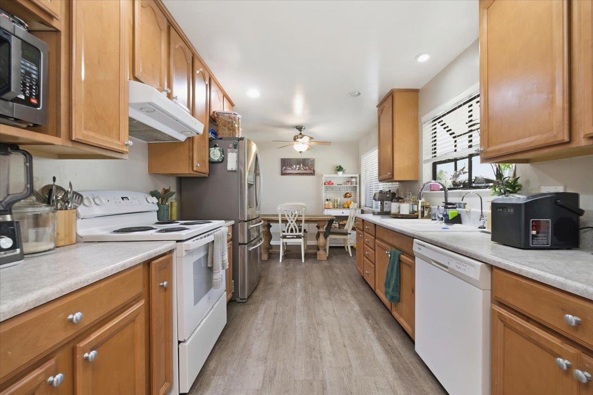 Detail Gallery Image 27 of 41 For 1106 Boynton Ave, San Jose,  CA 95117 - – Beds | – Baths