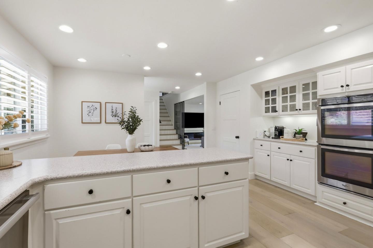 Detail Gallery Image 11 of 42 For 2260 Constitution Drive, San Jose,  CA 95124 - 5 Beds | 3 Baths