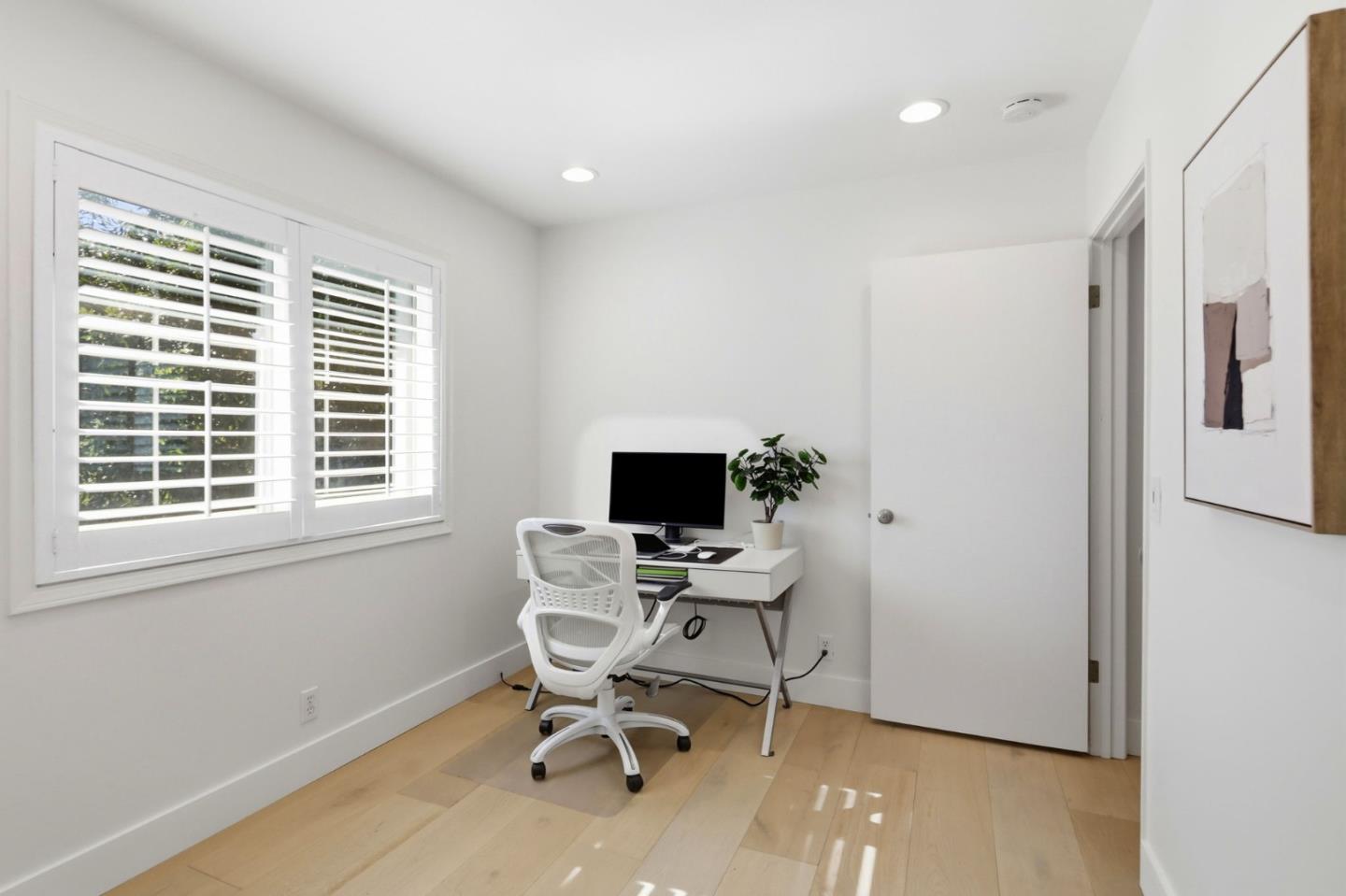 Detail Gallery Image 24 of 42 For 2260 Constitution Drive, San Jose,  CA 95124 - 5 Beds | 3 Baths