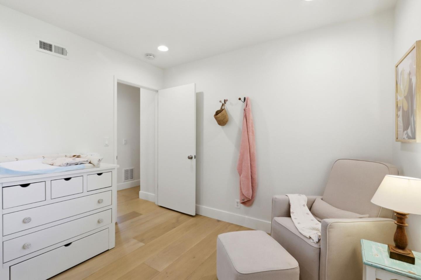 Detail Gallery Image 30 of 42 For 2260 Constitution Drive, San Jose,  CA 95124 - 5 Beds | 3 Baths