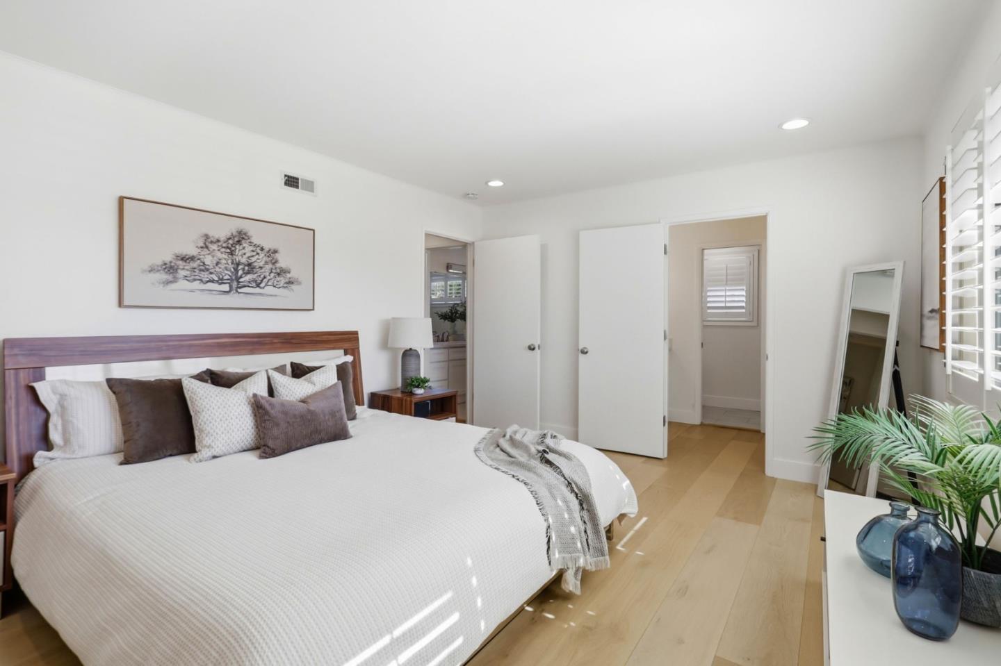 Detail Gallery Image 32 of 42 For 2260 Constitution Drive, San Jose,  CA 95124 - 5 Beds | 3 Baths