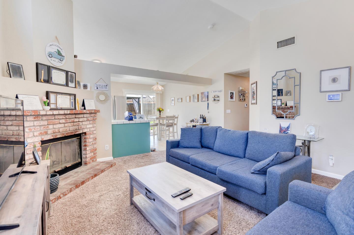 Detail Gallery Image 11 of 69 For 648 Pismo Way, Los Banos,  CA 93635 - 3 Beds | 2 Baths